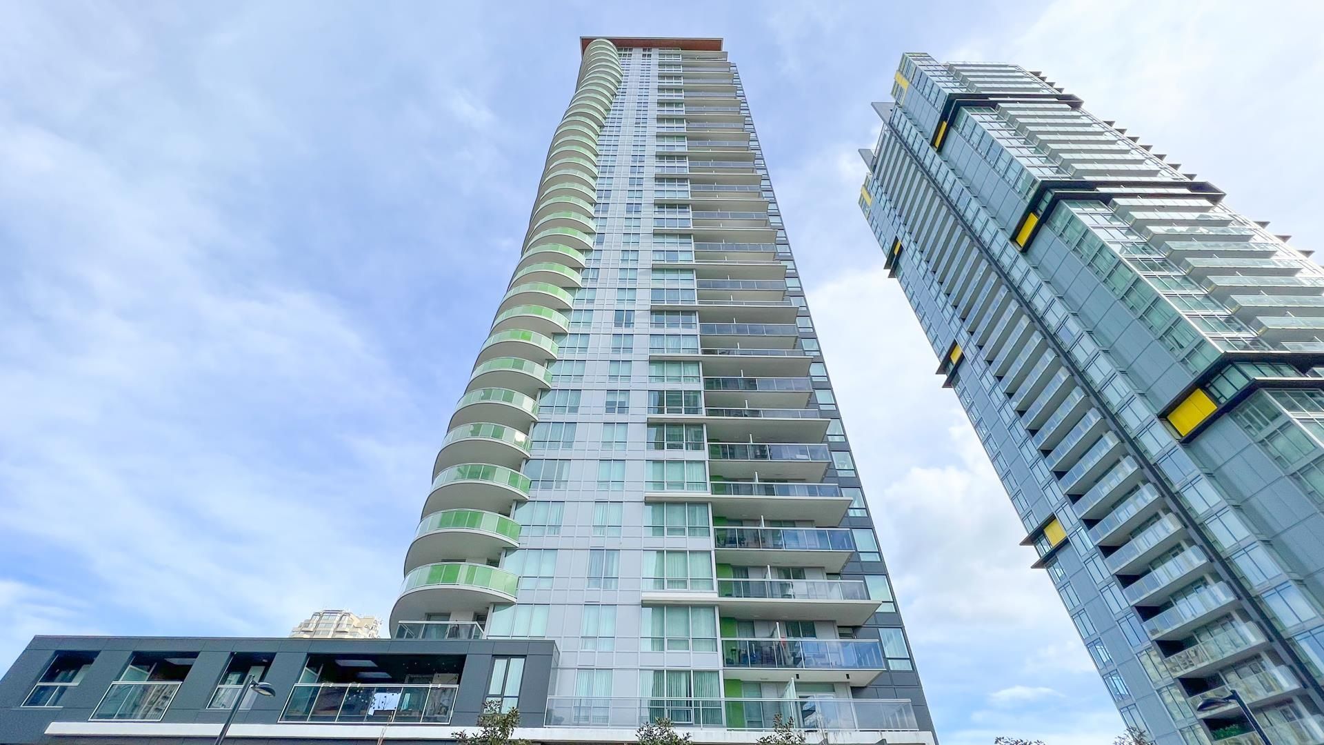 New property listed in Metrotown, Burnaby South