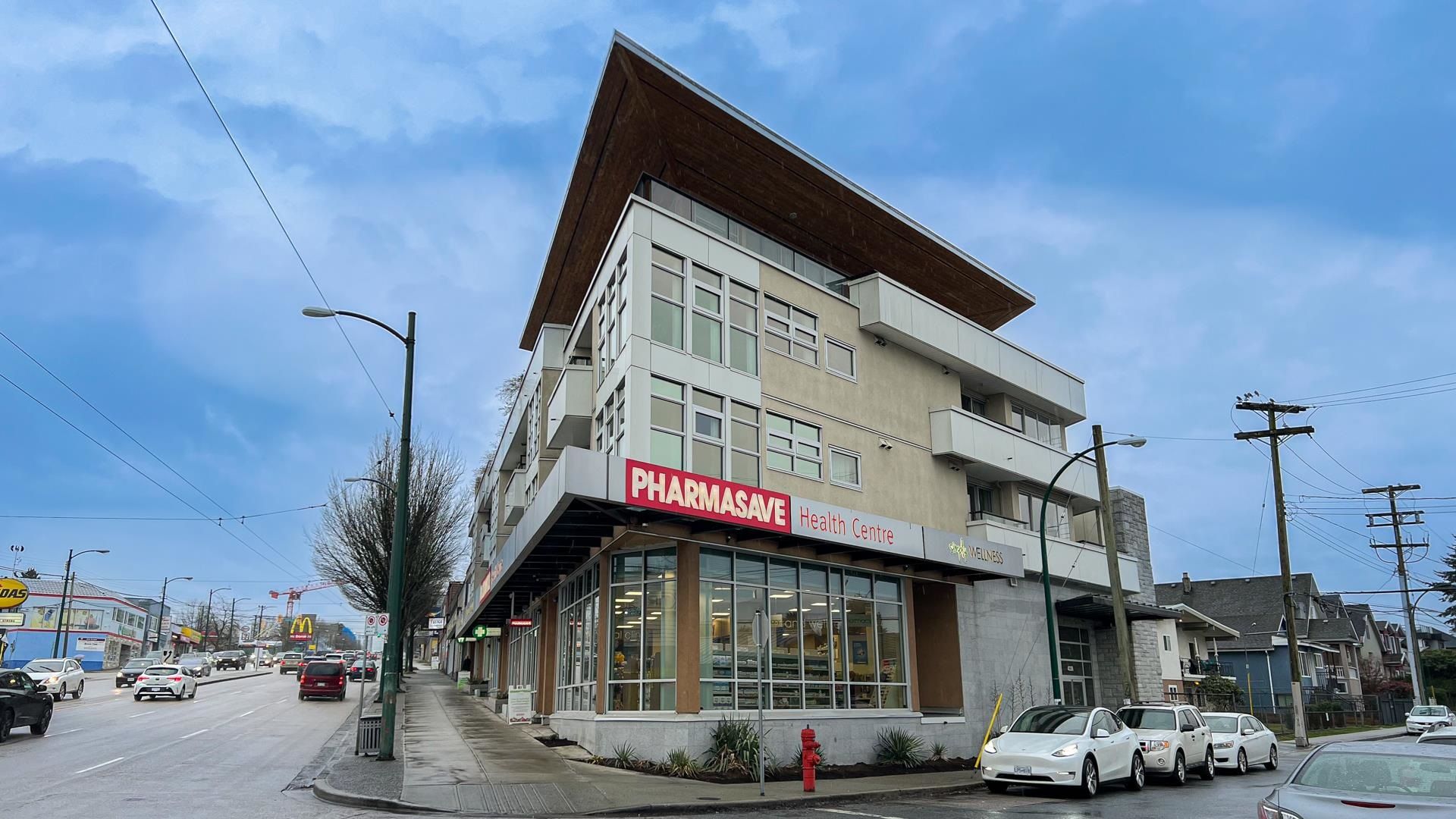 I have sold a property at 204 4338 COMMERCIAL ST in Vancouver
